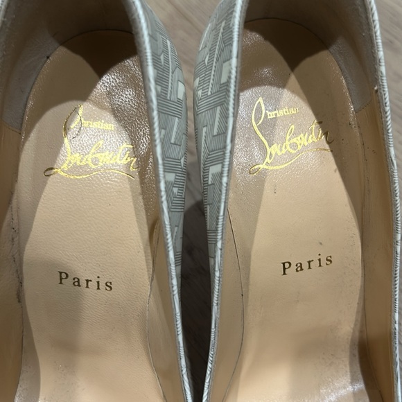 Christian Louboutin pumps - Picture 4 of 5